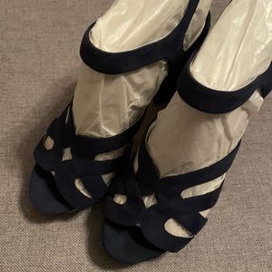 Kenneth Cole Nealie sandals size 8, navy blue. 5 inch heels